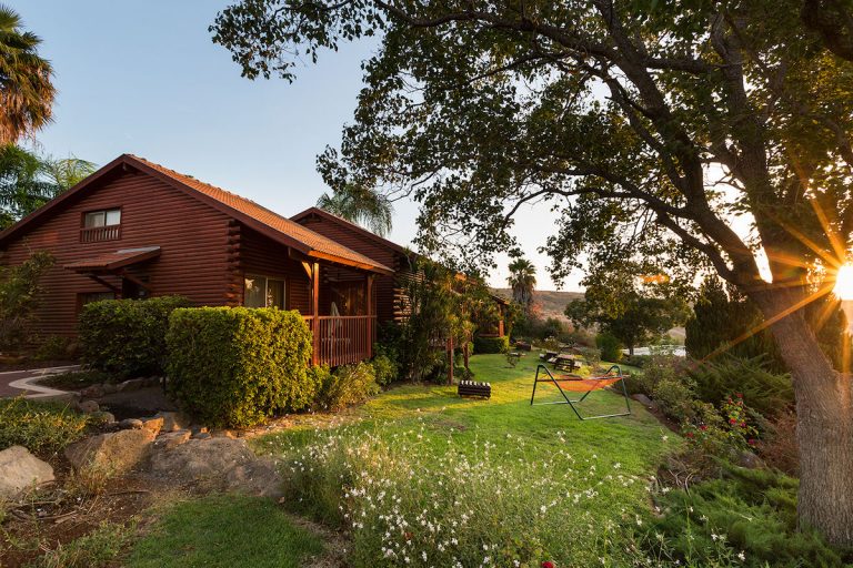 Rooms – Wooden Chalets