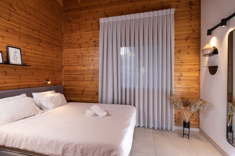 Rooms – Wooden Chalets